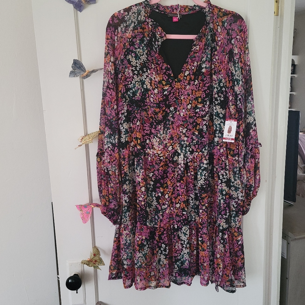 NWT Vince Camuto Size XLarge